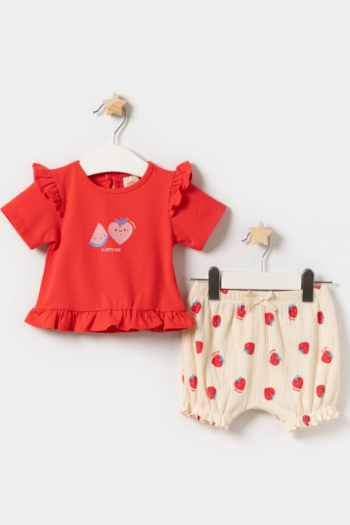 Kız Bebek Fırfır Detaylı T-shirt Örme Müslin Şortlu Yazlık İkili Takım Kırmızı