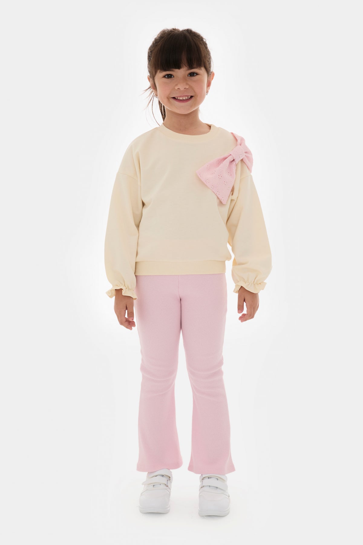 Kız Çocuk Fiyonklu Sweatshirt ve İspanyol Paça Taytlı Pamuklu Alt Üst Takım Açık Pembe
