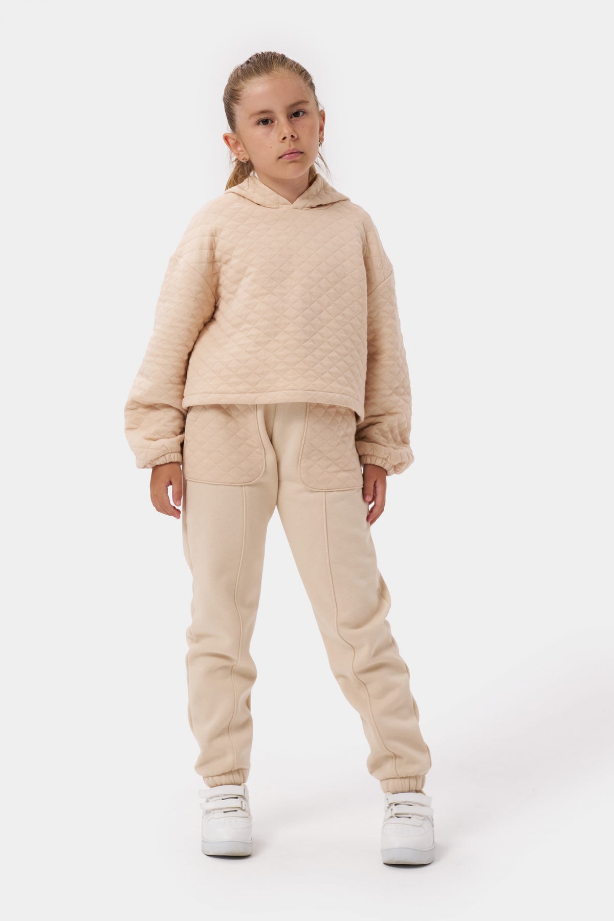 Kız Çocuk Kapşonlu Baskısız Kapitoneli Sweatshirt Eşofman Takımı Bej