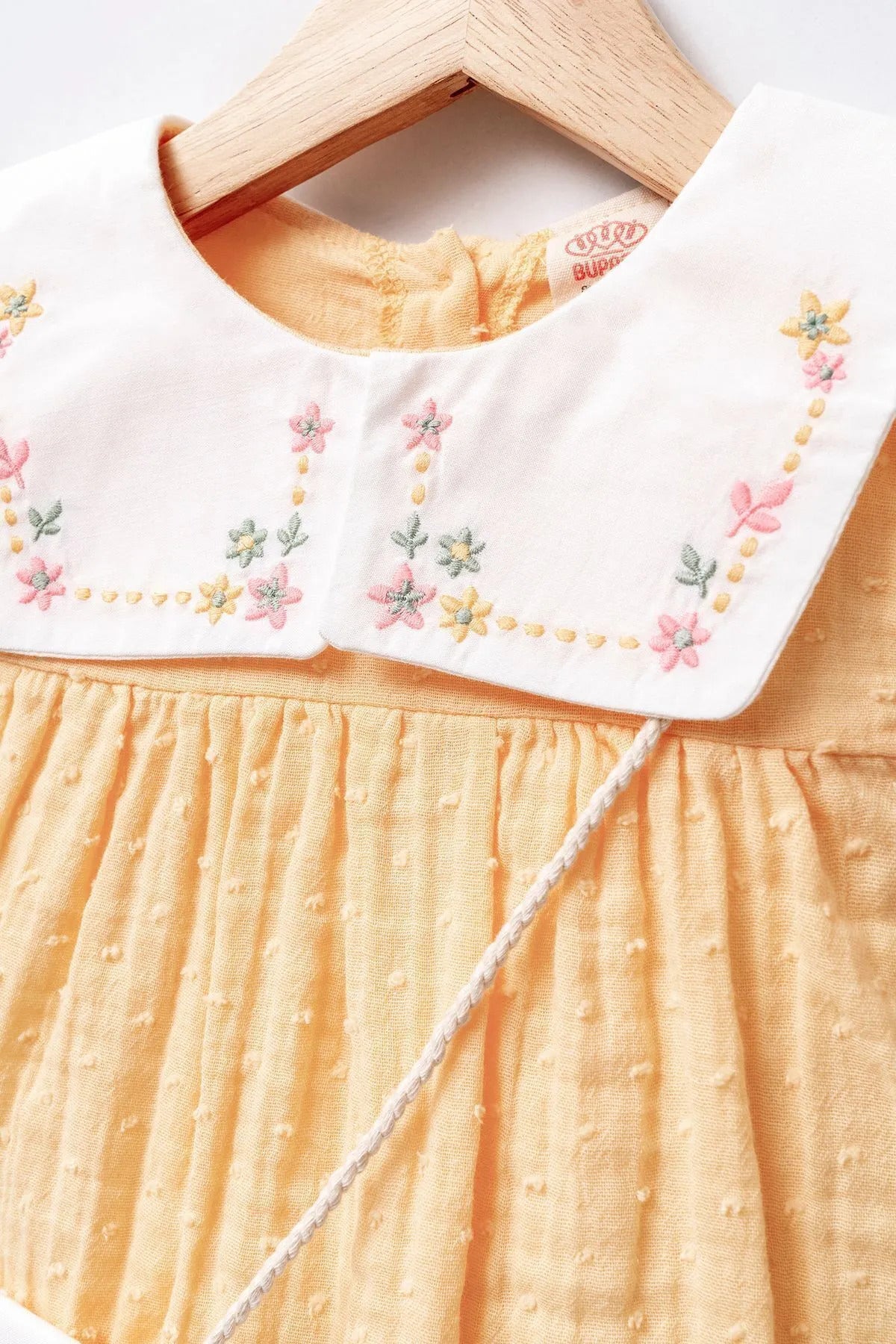 Nakışlı Bebe Yaka %100 pamuk Müslin Çantalı Kız Bebek Elbisesi 9-24 Ay Sarı